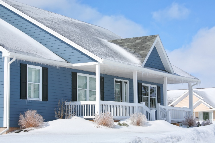 Consider-Steel-Siding-When-Updating-Your-Homes-Look